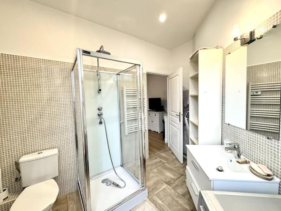 Lumineux Appartement Deux Pieces Nice Bagian luar foto