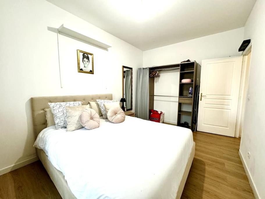 Lumineux Appartement Deux Pieces Nice Bagian luar foto